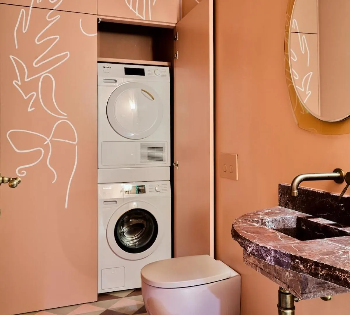 Duomo - A Bella Vista Apartment - Luxury In Lucca Centro Italy